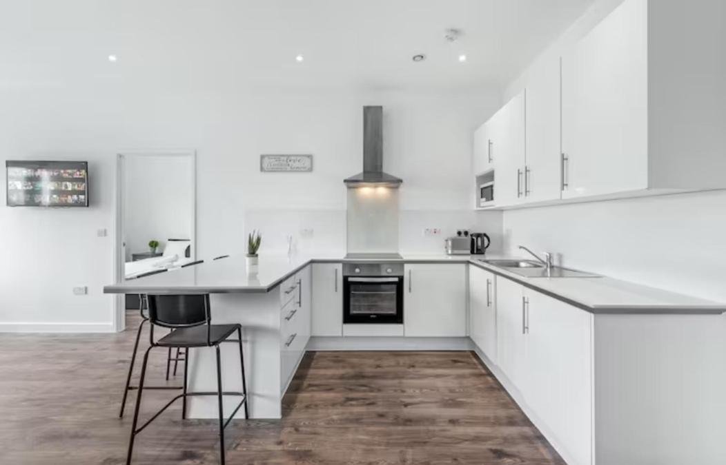Delta 2 Bedroom Flat In London Dp102 Croydon Exterior photo